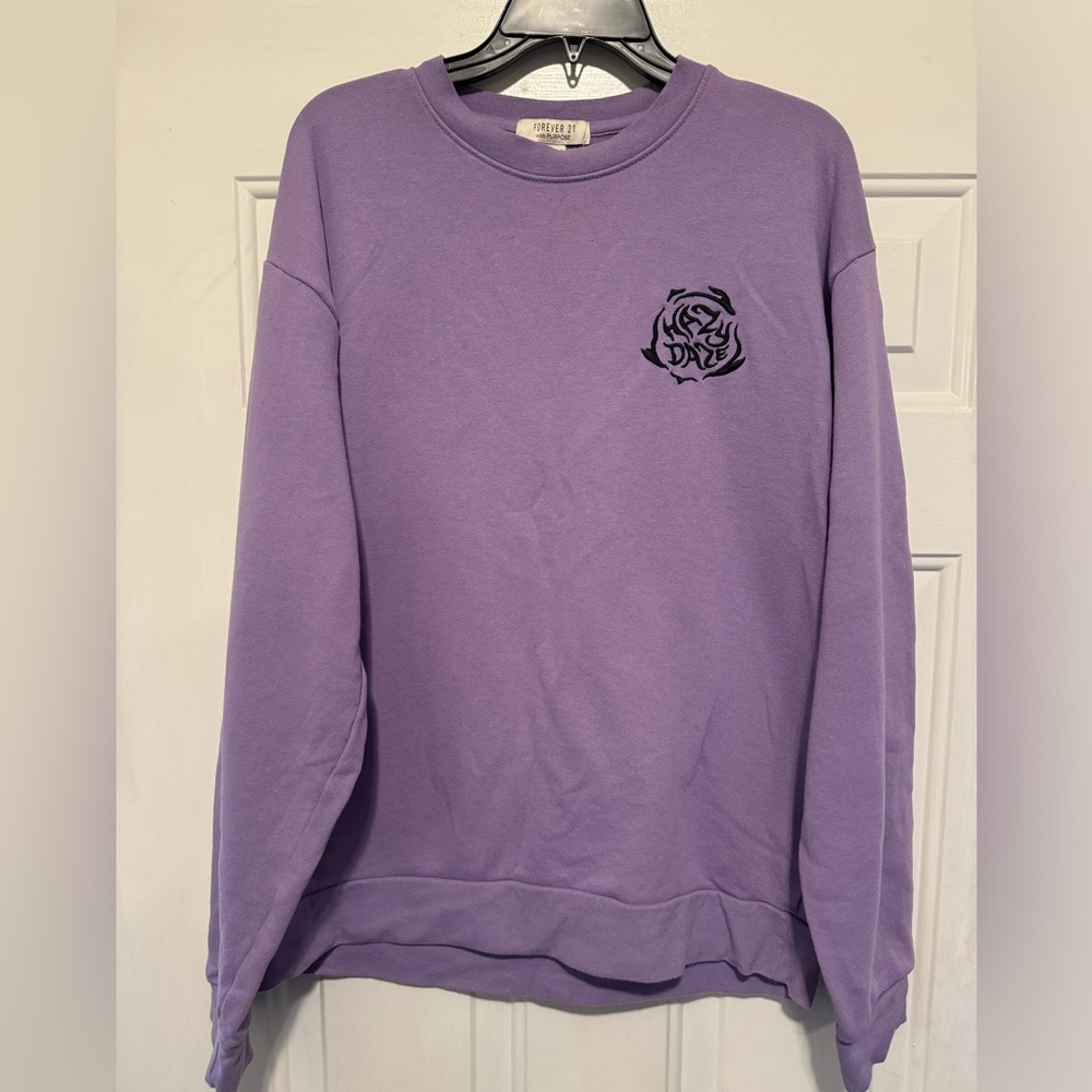 Forever 21 Men’s XL Purple Sweatshirt Hazy Daze. Men’s Sweater. (ms1)
